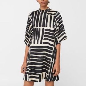 EUC! Mango print dress - XS